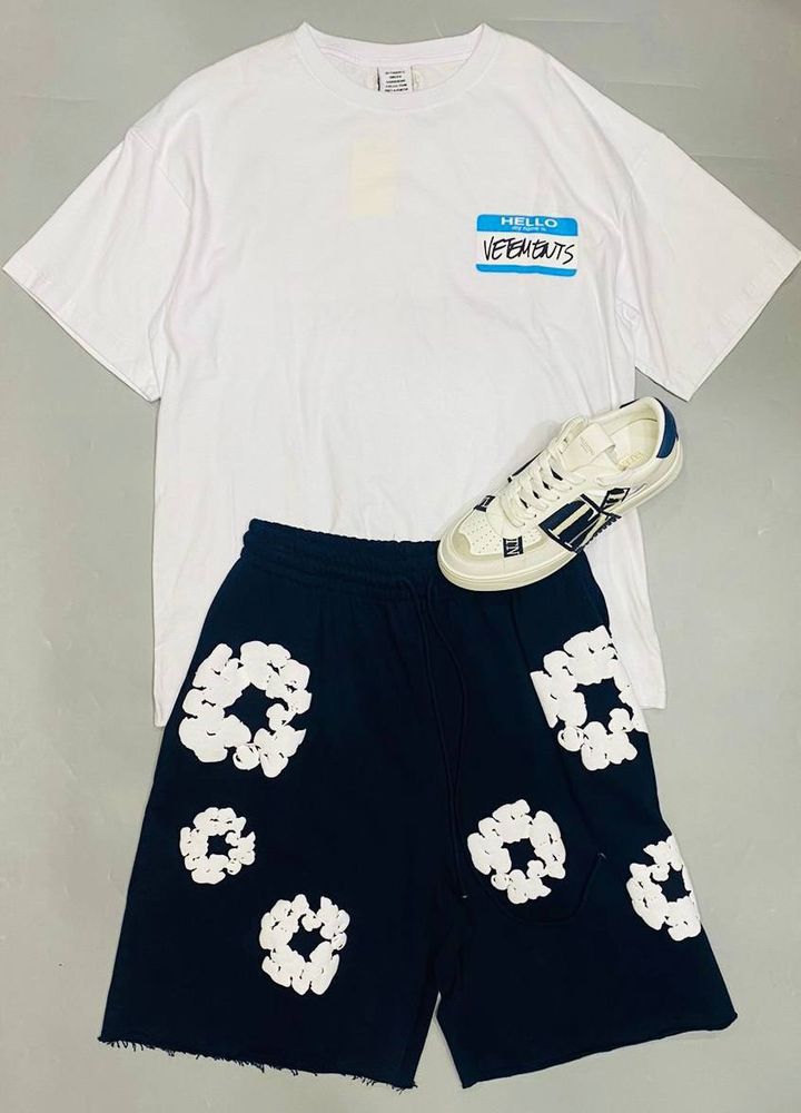 Футболка Vetements