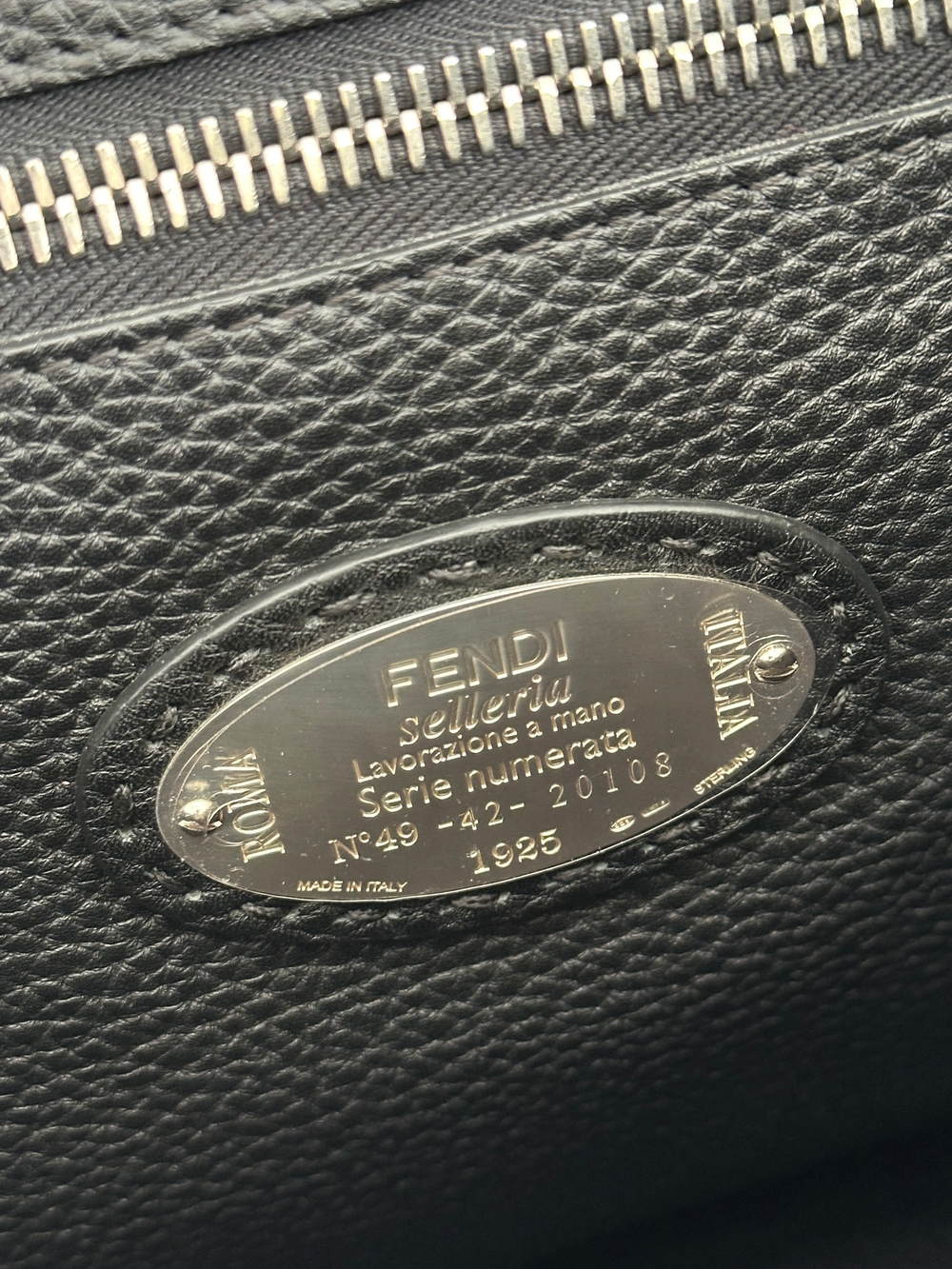 Сумка  Fendi Monster Selleria Peekaboo Fit Bag Large