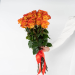 Букет из 15 эквадорских оранжевых роз