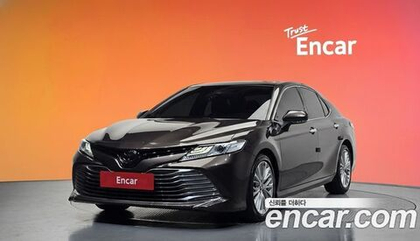 Toyota Camry 2.5 — 2019