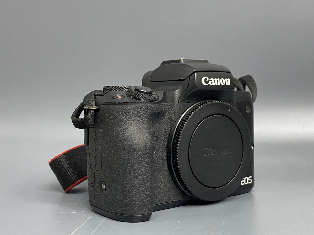 Canon M50 Mark II