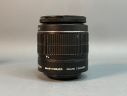 Canon 1100D Kit 18-55mm 3.5-5.6 IS II 4.211 Кадров