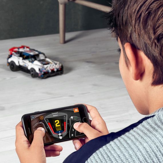 Lego konstruktor Technic App-Controlled Top Gear Rally Car