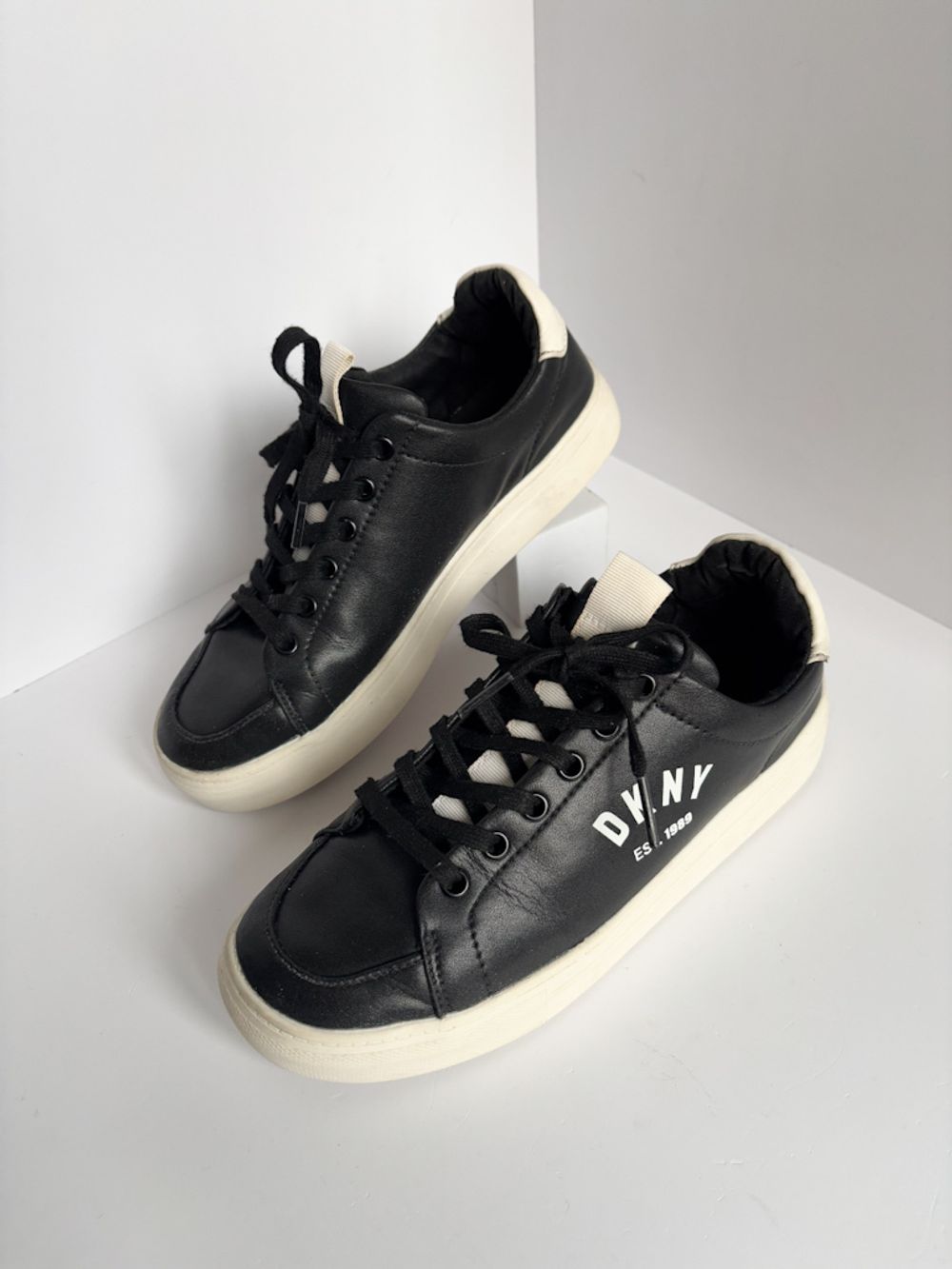 Кеды DKNY, 35