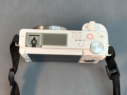 Sony ZV-E10 kit PZ 16-50mm OSS 222 кадров
