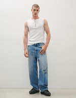 Мужские джинсы baggy fit с нашивками - BERSHKA