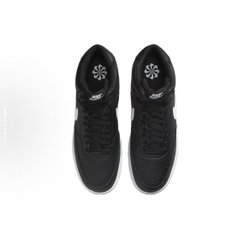 alt="Кроссовки Nike Court Vision Mid арт. CD5436-001 черно-белая расцветка вид спереди"