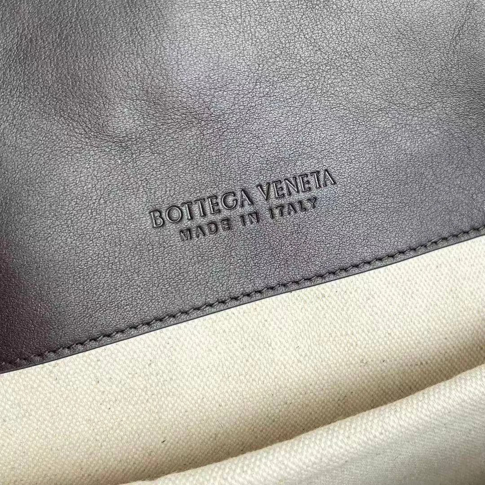 Коричневый рюкзак Bottega Veneta