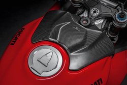 96981821AA DUCATI CARBON FUEL TANK COVER (P V4)