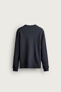 ZARA ФУТБОЛКА REGULAR FIT ИЗ ВАФЕЛЬНОГО ТРИКОТАЖА, СЕРО-СИНИЙ