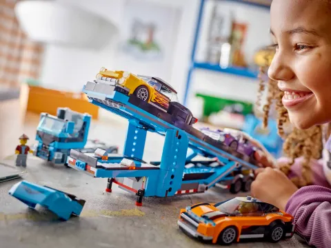 Конструктор LEGO City 60408 Грузовик-автовоз со спортивными автомобилями