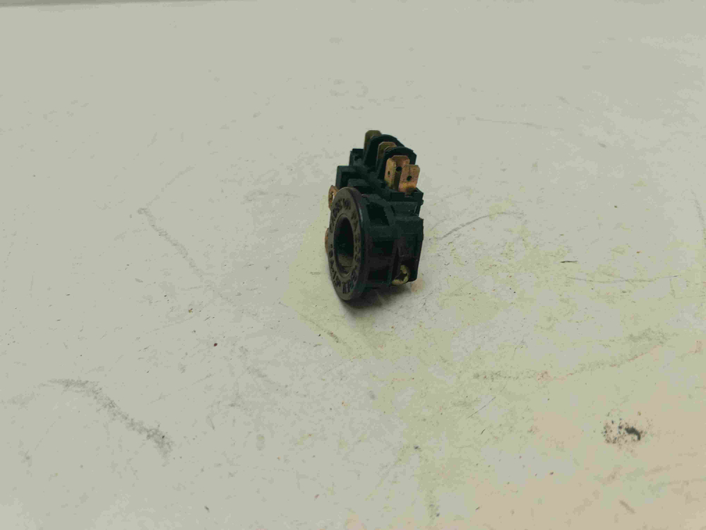 2296XW кт227 Сетевая колодка для стиральной машины Indesit 2296XW б/у