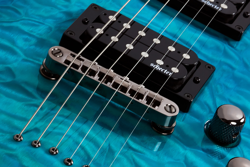 Schecter OMEN EXTREME-6 OCEAN BLUE BURST