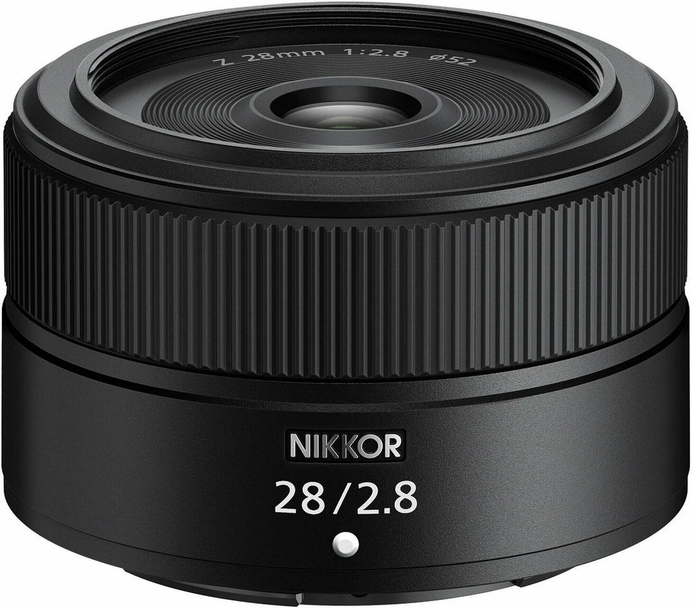 Объектив Nikon Nikkor Z 28mm f/2.8, широкоугольный, автофокус.