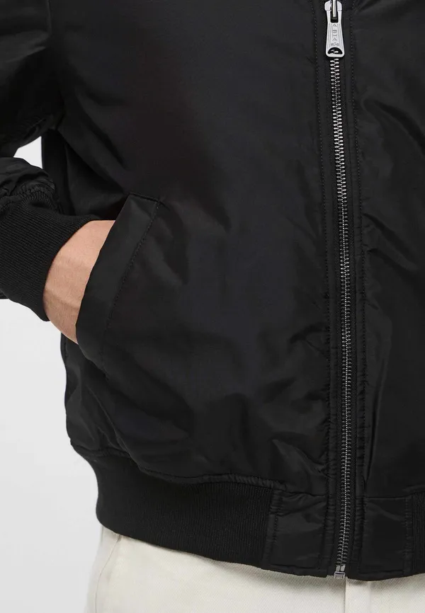 Куртка утепленная мужская ALPHA INDUSTRIES MA-1 HOODED RELAXED FIT FLIGHT JACKET (OXFORD LOGO)