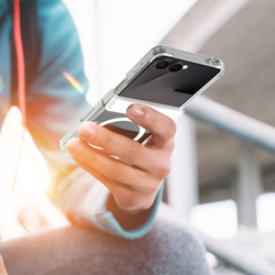 Прозрачный усиленный чехол с MagSafe для Samsung Galaxy Z Flip 8, серия Clin Mag Series от Dux Ducis