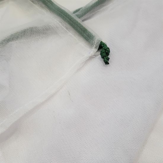 Причина уценки: небольшая грязь