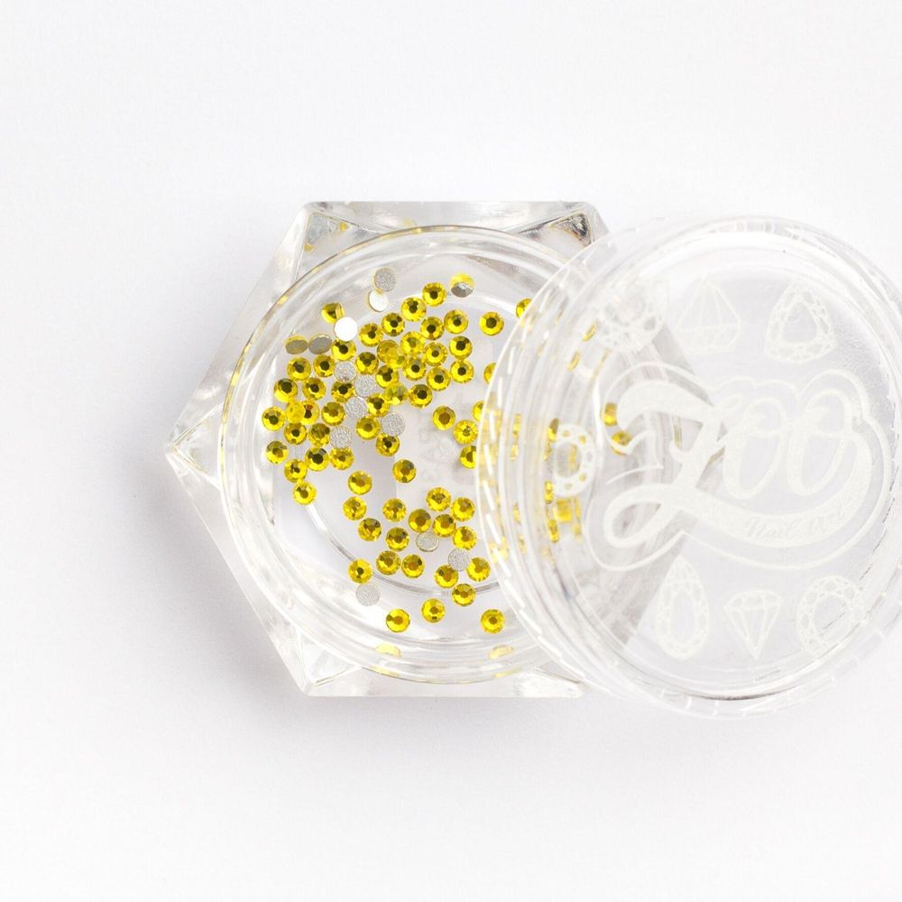 1102 Стразы стеклянные Citrine SS3 (1,3 мм) 100 шт