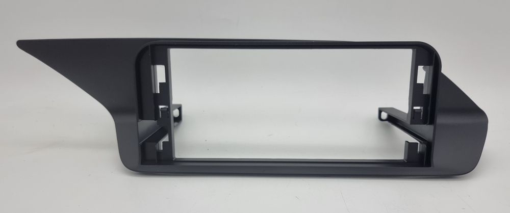 Установочный комплект для MERCEDES E class 2009-2015 NTG 4.0 / 4.5  KUBERG OL-3006-1