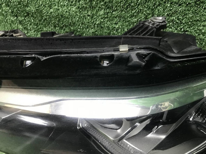 Фара левая BMW 3er G20 (2018-2022) LED