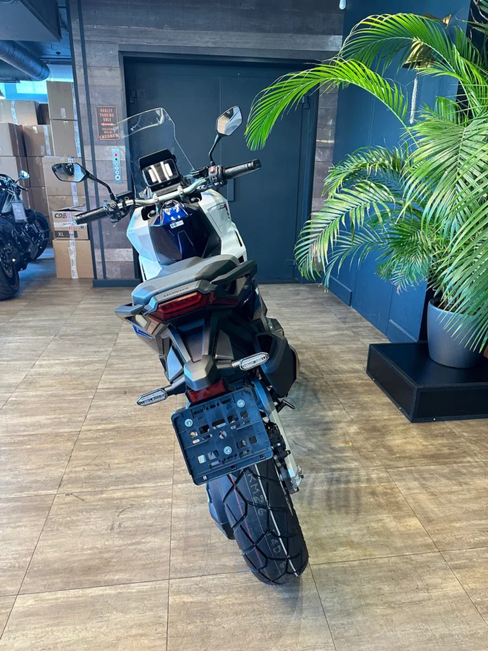 HONDA ADV750T special edition