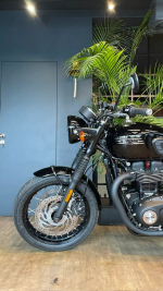 Triumph Bonneville T120, 2025