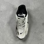 Nike Initiator • Black White