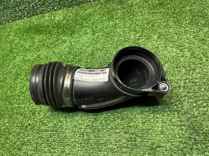 Патрубок воздуш. фильтра Mercedes C w205 (14-23)