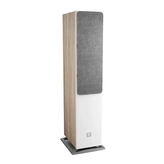 Dali Oberon 7 Light Oak