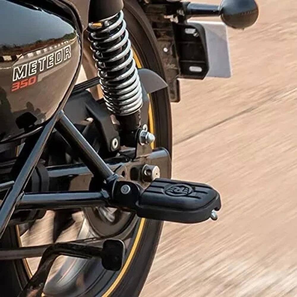 Комплект подножек Royal Enfield, тип - "Deluxe", черного цвета, арт. KXA00031