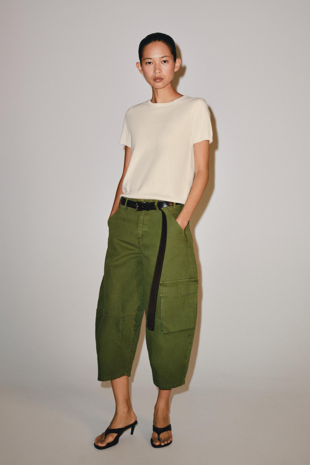 ТРИКОТАЖНЫЙ ТОП С КОРОТКИМИ РУКАВАМИ — ZARA