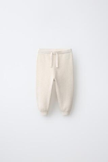 ZARA БРЮКИ-ДЖОГГЕРЫ ИЗ РИФЛЕНОЙ ТКАНИ, СВЕТЛО-БЕЖЕВЫЙ