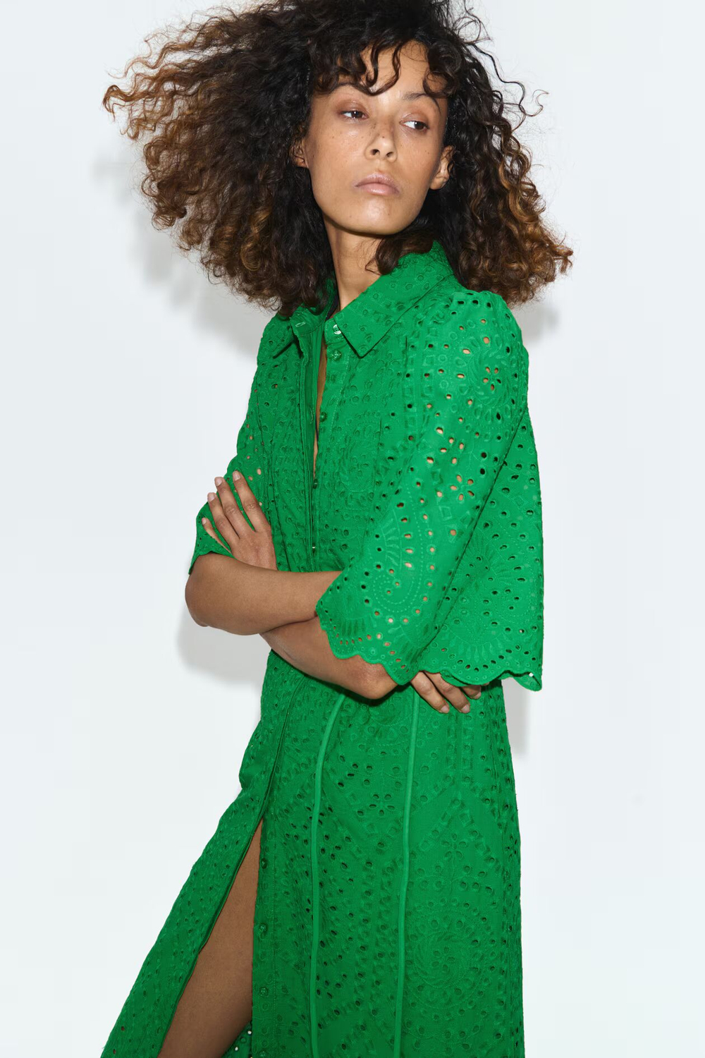 Хлопковое платье с вышивкой - H&M