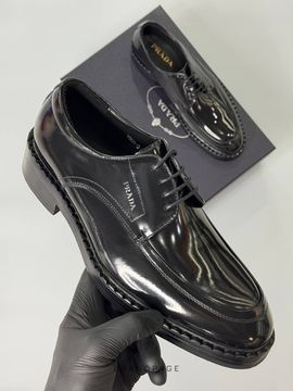 Туфли черные от Prada BP5-451103