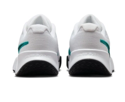 Теннисные кроссовки Nike Zoom GP Challenge Pro - white/black radiant/emerald