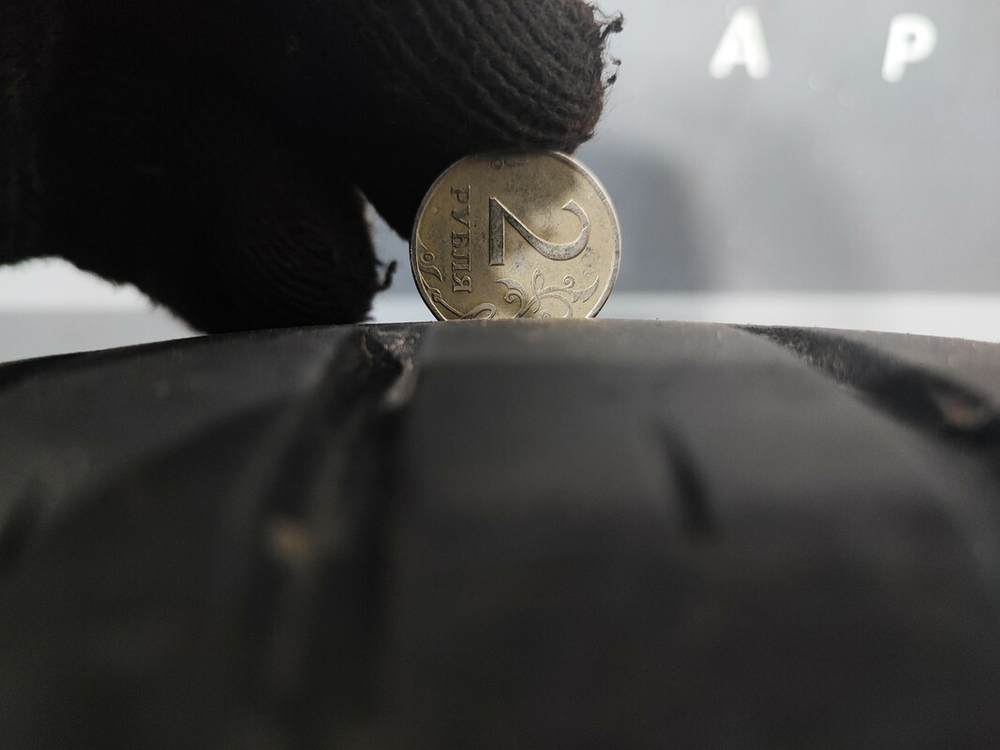Шины летние 4шт R20 285/50: Nokian 3шт, Dunlop 1шт Б/У
