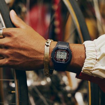 Наручные часы Casio DW-5600RL-1D