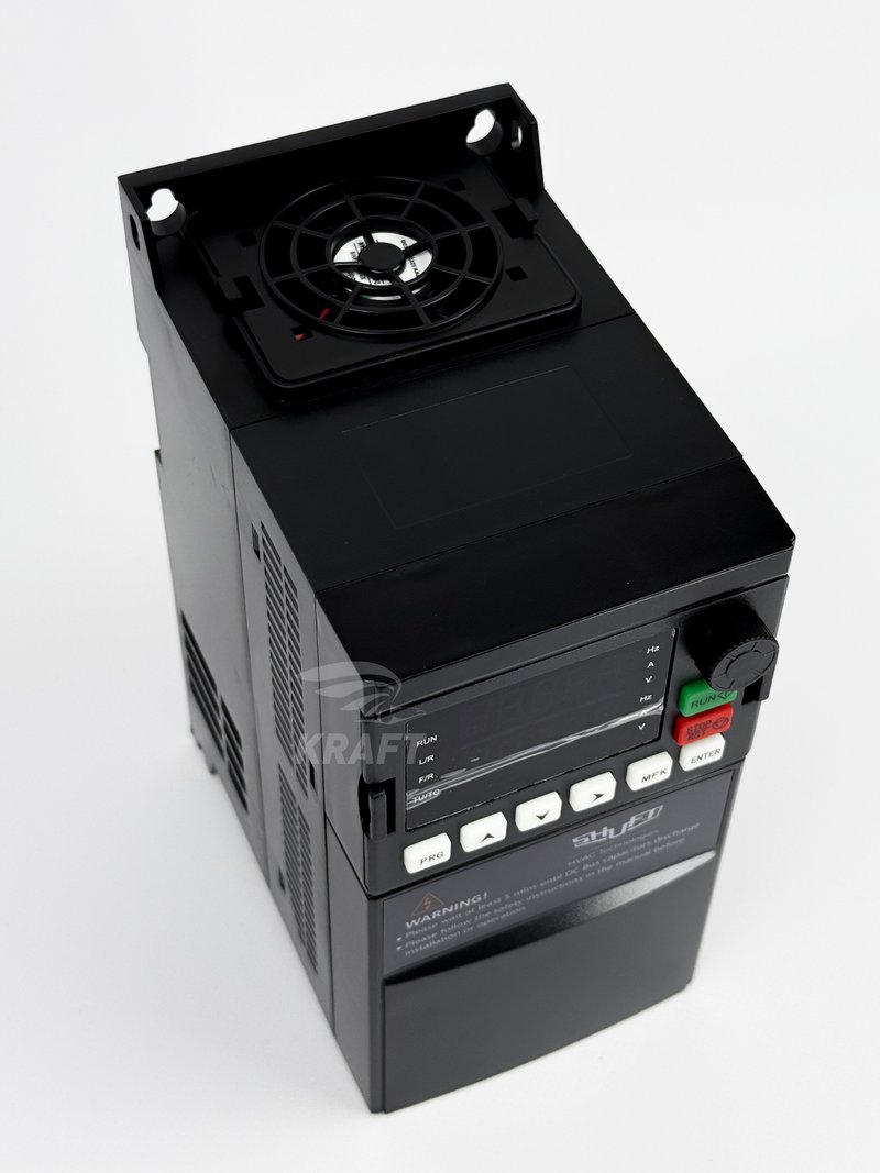 Преобразователь частоты SKI70-1D5G-1 1.5 кВт, 220В