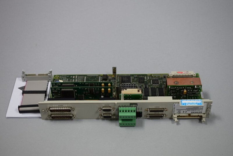 SIEMENS 6SN1118-0DK21-0AA0