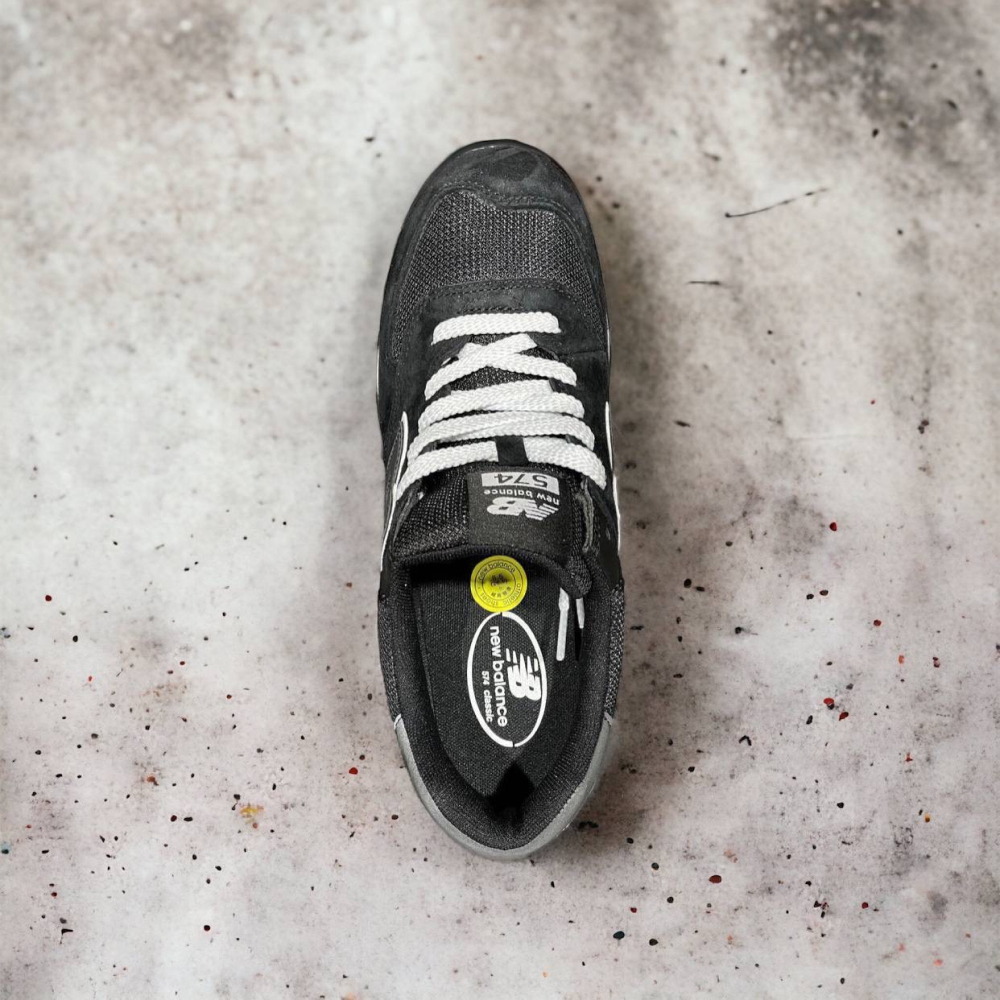 New Balance 574 • Black v2