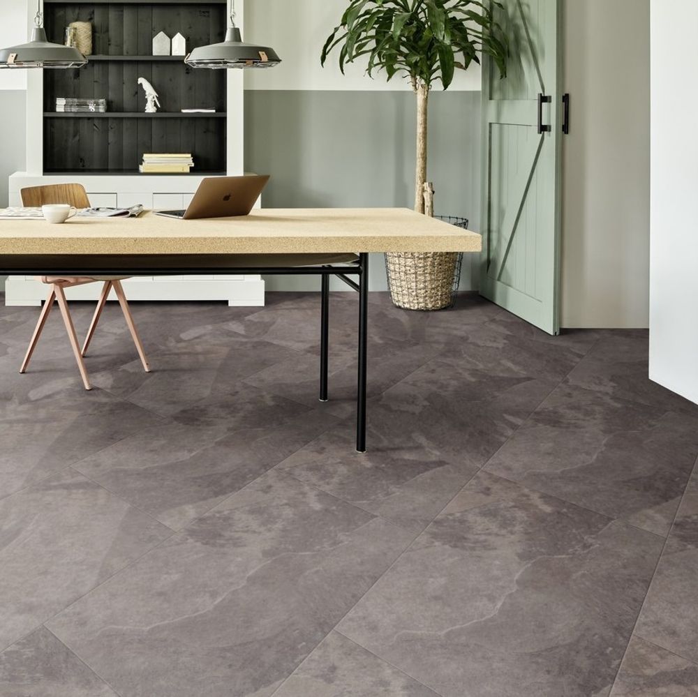 Mustang Slate 70928