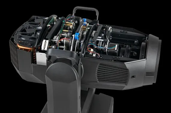 MARTIN ERA 800 Performance вращающаяся голова Beam, 800Вт