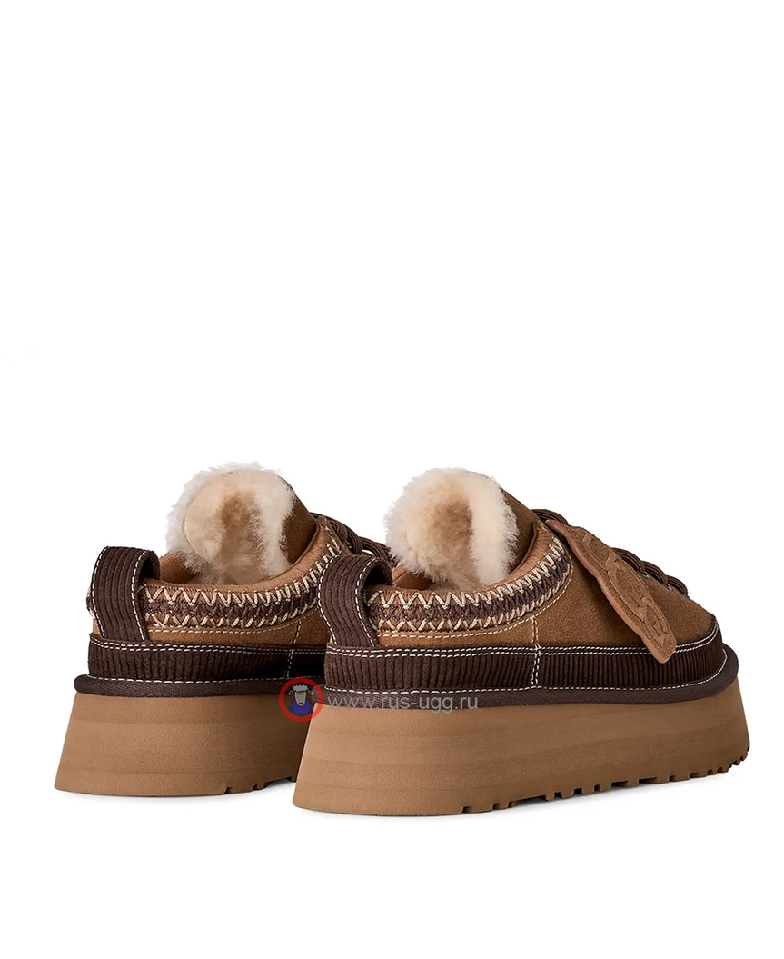 UGG HERITAGE LACE-UP SLIPPER Chestnut