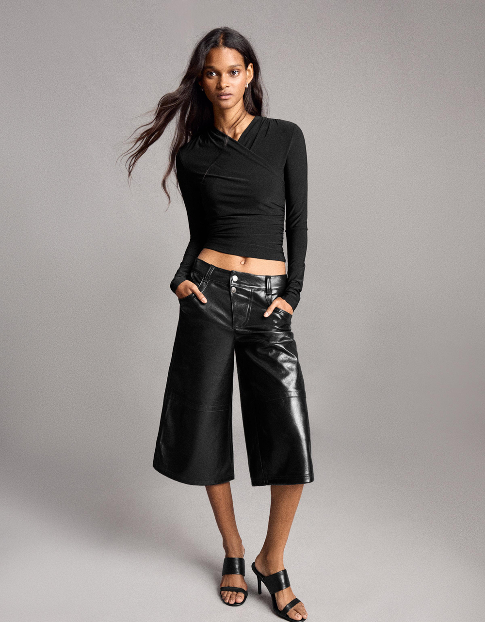 Женский драпированный лонгслив - BERSHKA