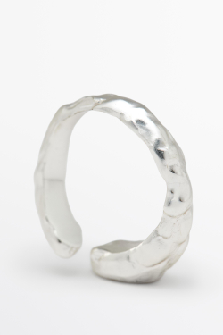 Massimo Dutti Кольцо с текстурой, серебряный