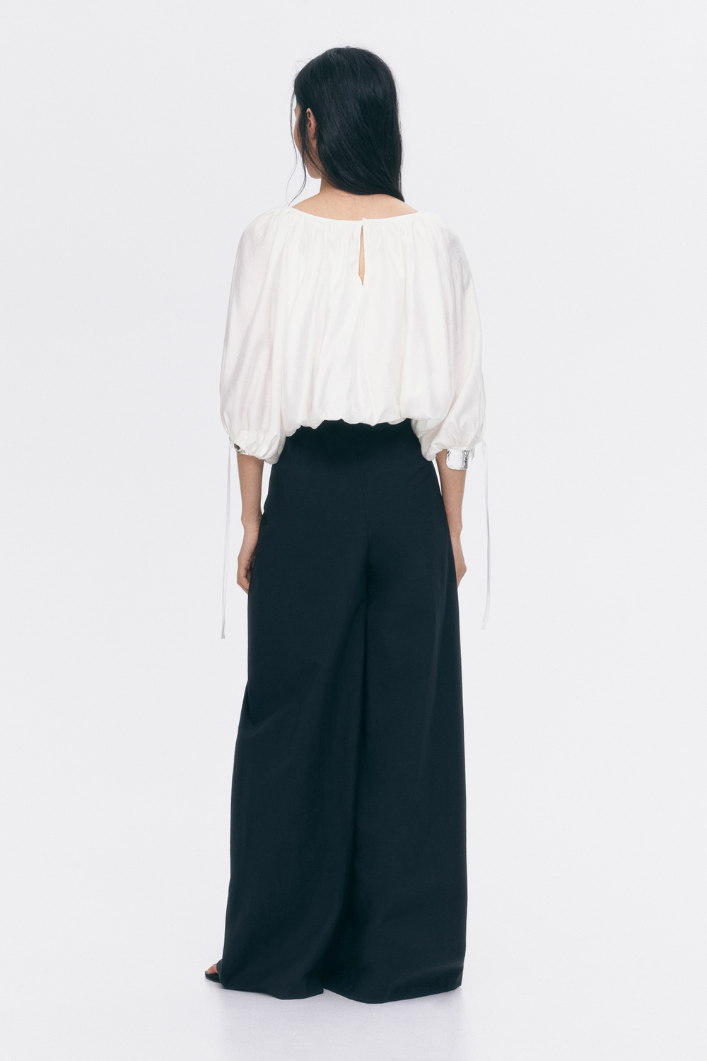 Блуза оверсайз со шнуровкой - H&M