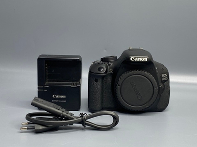 Canon EOS 600D