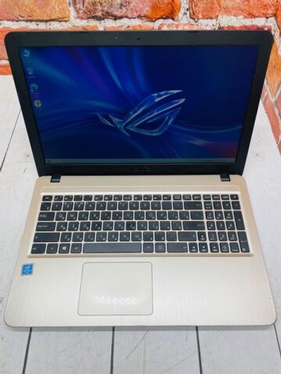 15.6" Ноутбук ASUS D540N (1366x768, Intel Pentium N4200, RAM 4ГБ, SSD 128ГБ, Intel HD Graphics 505, OS Windows)