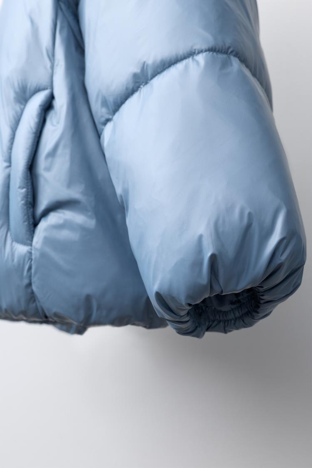 ZARA ПРОРЕЗИНИРОВАННОЕ СТЕГАНОЕ ПАЛЬТО WATER REPELLENT, СИНИЙ