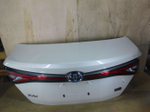 крышка багажника Toyota SAI AZK10 2017